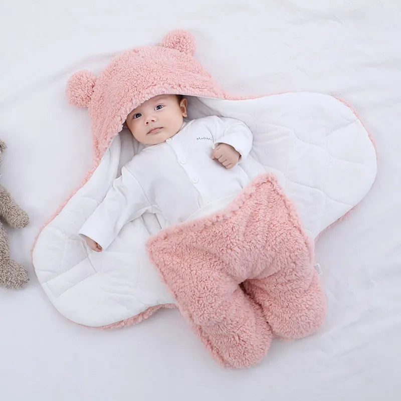 Nid d'ange bébé : Un Cocon de Douceur pour combattre l'hiver